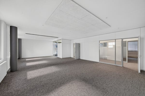 Vollausgebaute Büroflächen im Peter Merian Haus! 7