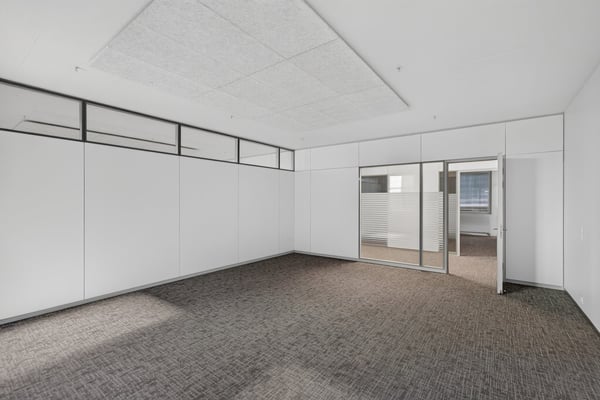 Vollausgebaute Büroflächen im Peter Merian Haus! 11