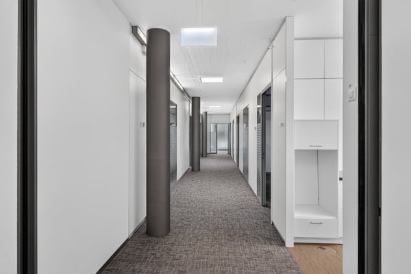 Vollausgebaute Büroflächen im Peter Merian Haus! 4