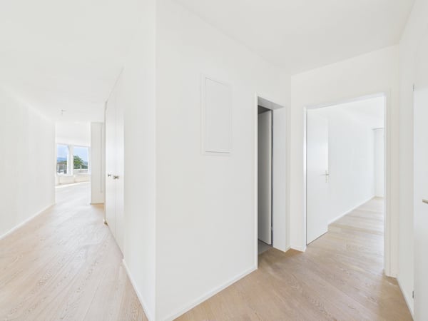 Wohnen mit Panorama-Seesicht: Grosszügige 5.5-Zimmer-Wohnung mit XXL-Terrasse 12