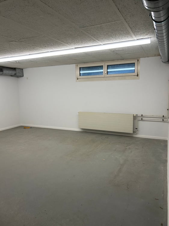 Vielseitig nutzbare Lager-/Gewerbefläche im Zentrum von Breitenbach 4