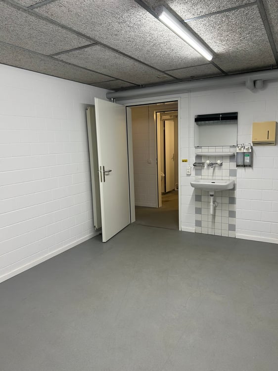 Vielseitig nutzbare Lager-/Gewerbefläche im Zentrum von Breitenbach 7