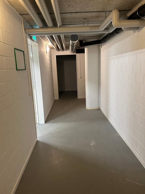 Vielseitig nutzbare Lager-/Gewerbefläche im Zentrum von Breitenbach 8