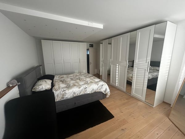 Exklusive 7-Zimmer-Maisonette-Dachwohnung mit grosser Terrasse & Panoramablick 7