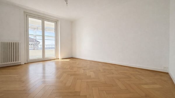 3 pièces spacieux et lumineux avec balcon et vue lac/Lausanne 2