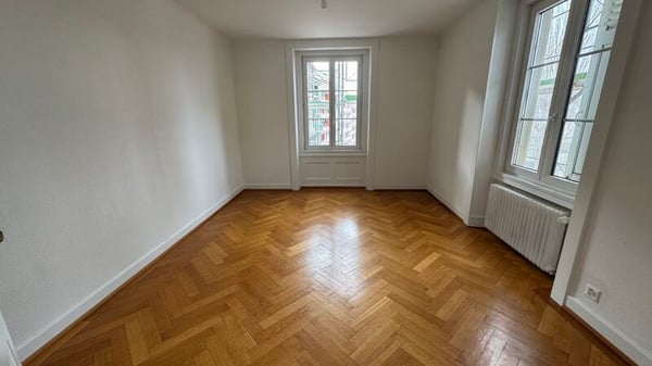 4 pièces lumineux et spacieux avec balcon / Lausanne 7