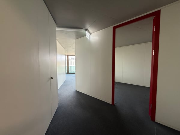 ESPACE COMMERCIAL MODULABLE À LOUER 4