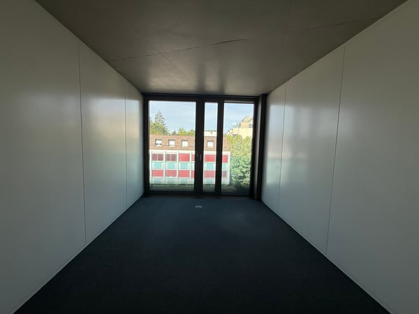 ESPACE COMMERCIAL MODULABLE À LOUER 9
