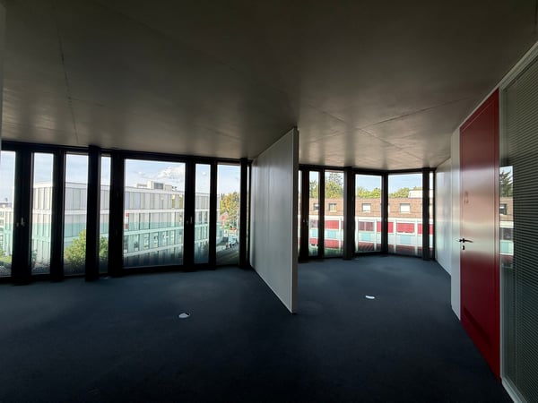 ESPACE COMMERCIAL MODULABLE À LOUER 8
