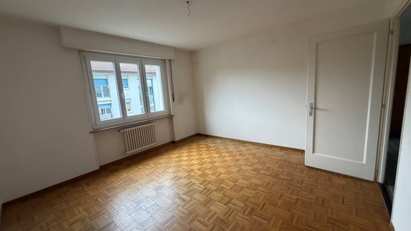 Charmant 2 pièces avec balcon à Renens 3