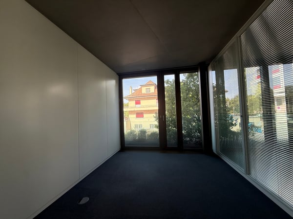 BUREAU À LOUER 7