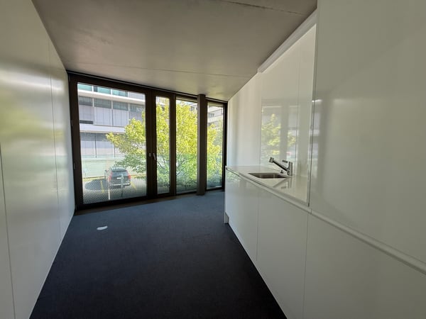 BUREAU À LOUER 5
