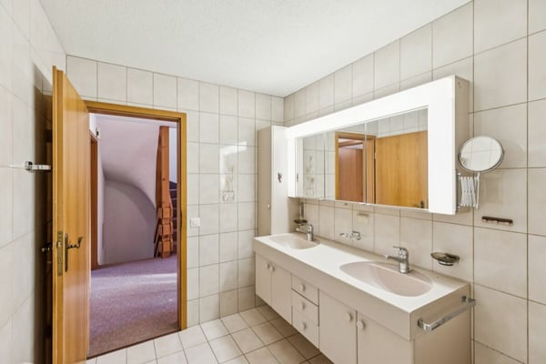 Grosszügig wohnen im Herzen von Hagendorn 13