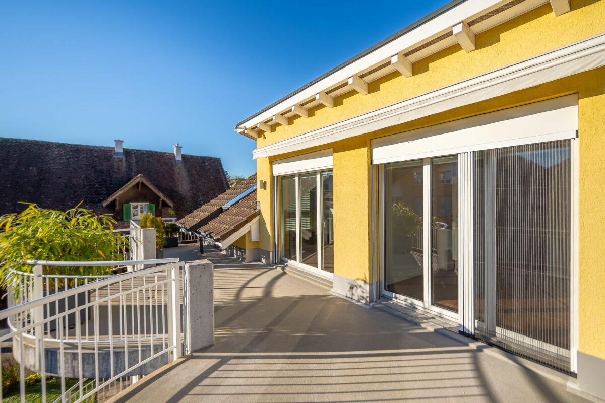 Large 7 1/2-room maisonette apartment in Cham