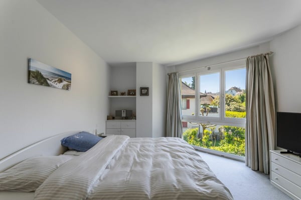 6 1/2-Zimmer Einfamilienhaus in Kilchberg an ruhiger und gut besonnter Hanglage 10