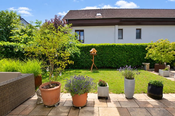 Wohnen wie im Einfamilienhaus – 143 m² Nutzfläche, 110 m² Garten, 2 Garagen + 1 Parkplatz 6