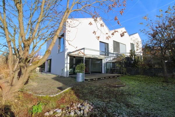 Exklusives 1.5-Zimmer-Reiheneckhaus in Obfelden – modern, familienfreundlich & bestens angebunden 1