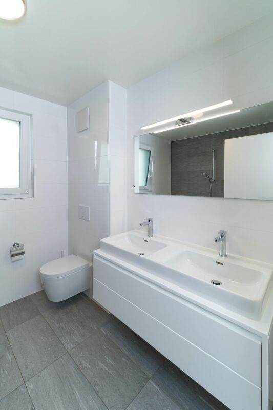 Lumineux appartement de 4,5 pièces à Bottens