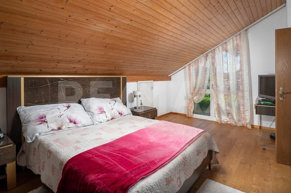 Eck-Haus in Anglikon: 5.5 Zimmer mit Garten 7