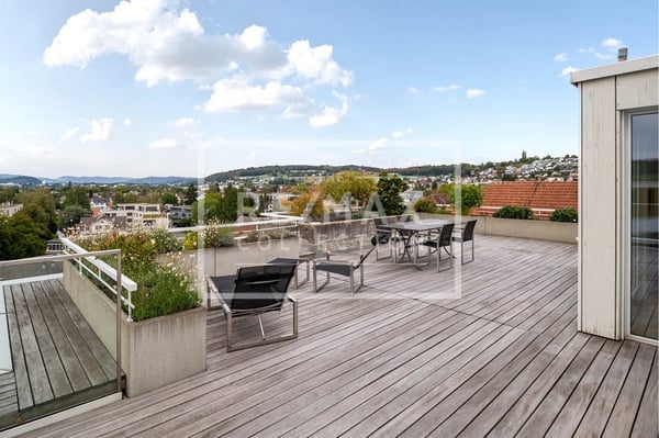 Über den Dächern von Wohlen  ein Penthouse mit Geschichte 10