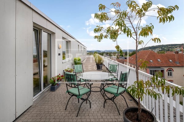 Über den Dächern von Wohlen  ein Penthouse mit Geschichte 9