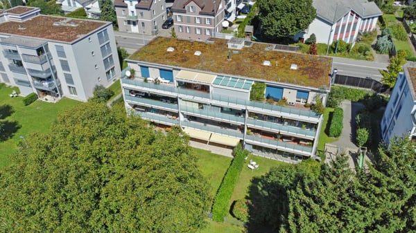 Attraktive 1.5-Zimmer-Gartenwohnung mit grosszügigem Sitzplatz in Pfäffikon ZH 11