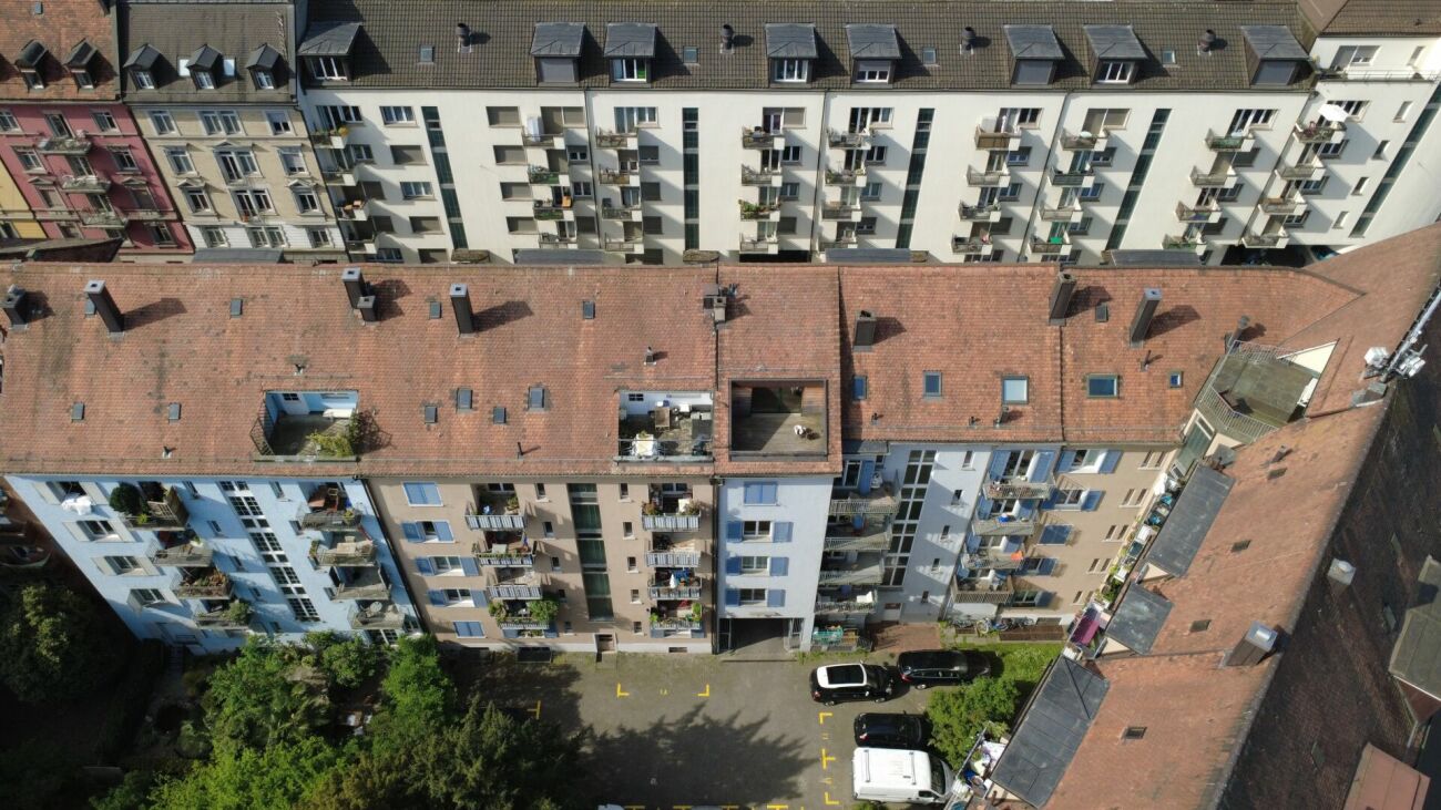 2.5-Zi.-Attikawohnung mit Dachterrasse - Kreis 4