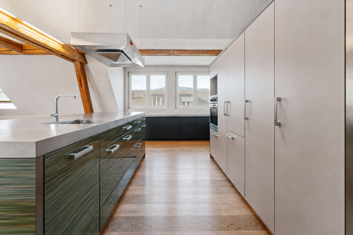 2.5-Zi.-Attikawohnung mit Dachterrasse - Kreis 4