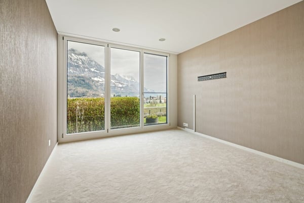 Exklusive 4.5-Zi-Terrassenwohnung mit schöner Aussicht 14