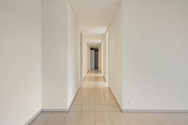 Exklusive 4.5-Zi-Terrassenwohnung mit schöner Aussicht 11