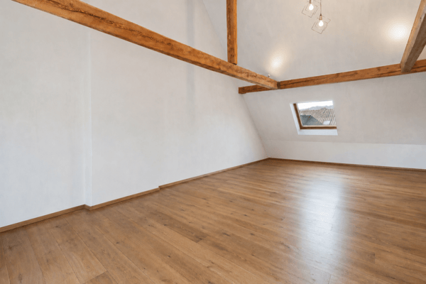 1.5-Zi.-Attikawohnung mit Dachterrasse - Kreis 4 7