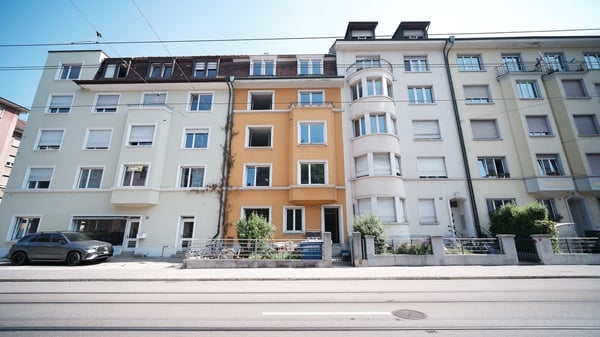 Exklusive 1-Zimmer-Wohnung mit Balkon in Basel 11