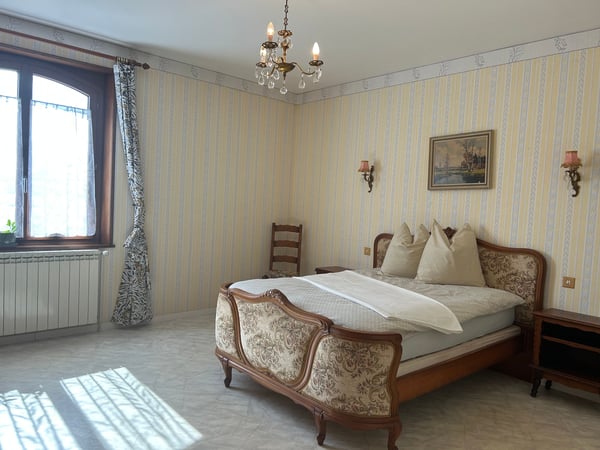 7.5-Zimmer-Landhaus mit 1 ha Grundstück in Monthureux-sur-Saône (FR) nähe Basel und Boncourt 6