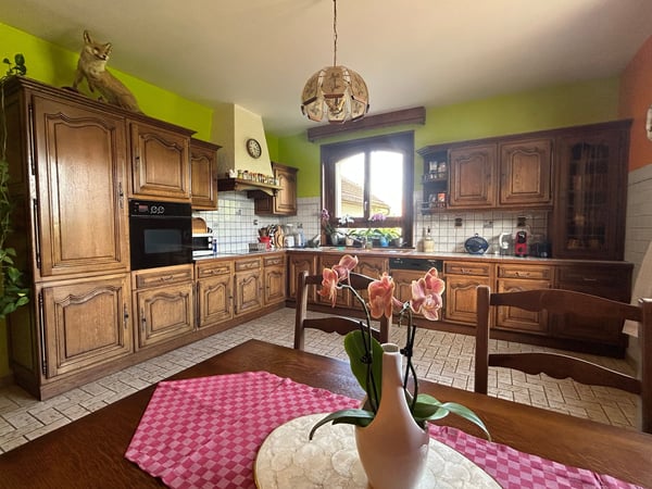7.5-Zimmer-Landhaus mit 1 ha Grundstück in Monthureux-sur-Saône (FR) nähe Basel und Boncourt 7