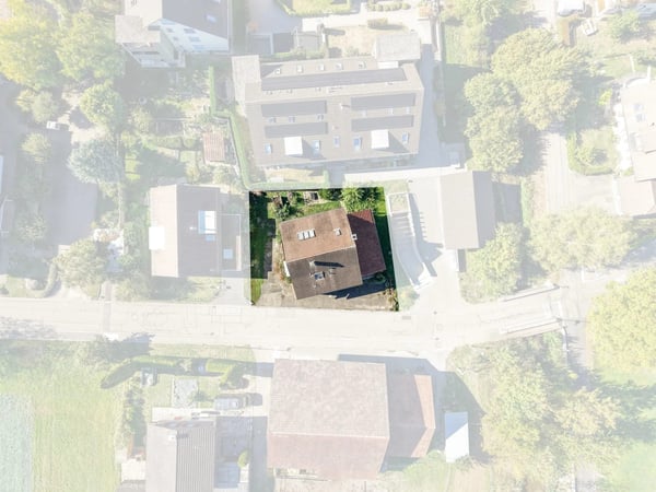 Voll erschlossenes Grundstück 499 m² mit Wohnhaus in Würenlos 2