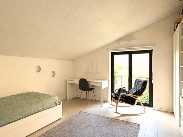 IL TUO RIFUGIO DI CHARME SUL LAGO 10