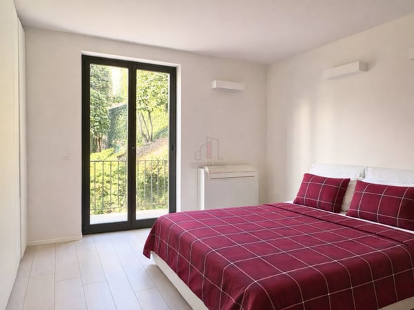 IL TUO RIFUGIO DI CHARME SUL LAGO 9