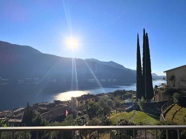 IL TUO RIFUGIO DI CHARME SUL LAGO 12