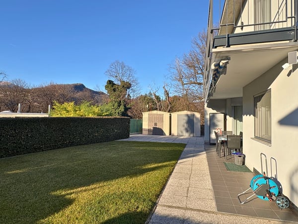 LA TUA CASA NEL VERDE 10