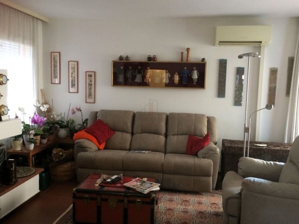 VENDITA IN BLOCCO 5 PPP AD AGNO 7