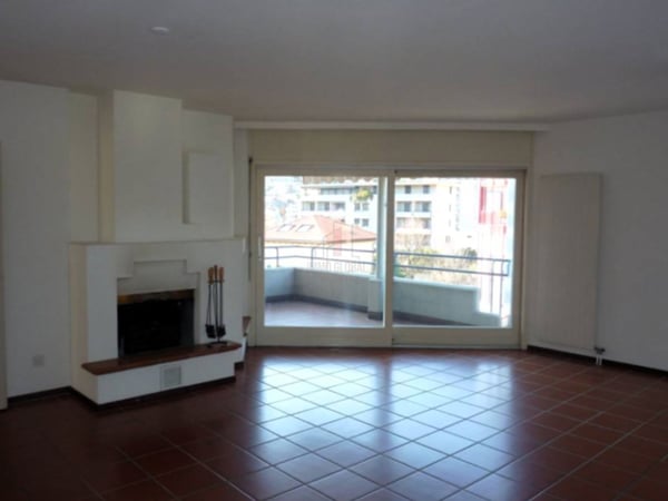 VENDITA IN BLOCCO 5 PPP AD AGNO 8