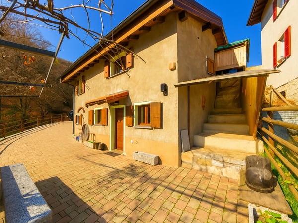 PER LE TUE VACANZE IN VALLE DI MUGGIO 8