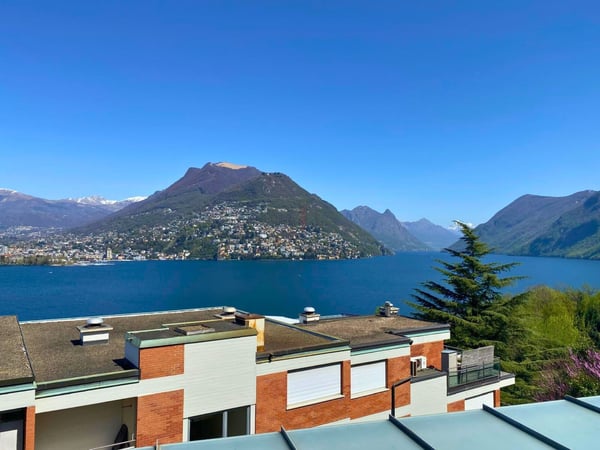 SPLENDIDA VISTA DALLA TUA NUOVA DIMORA 9