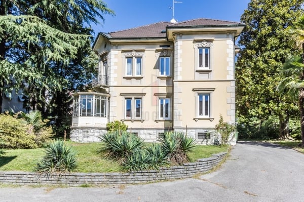 DUE VILLE DA SOGNO E DEPENDANCE 1