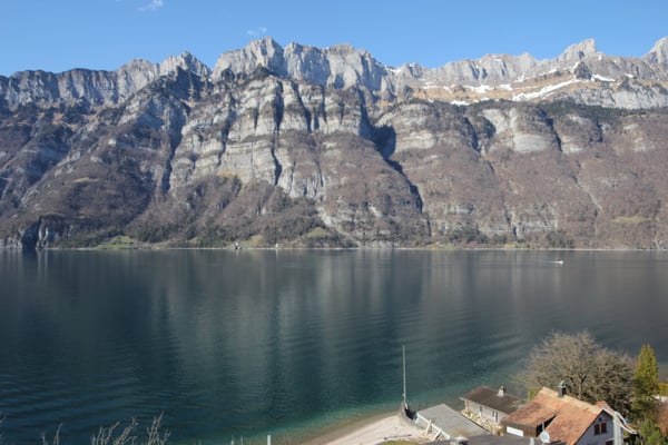 Exklusive 3.5-Zimmerwohnung als zweite Wohnsitz mit traumhafter Panoramasicht auf den Walensee 97