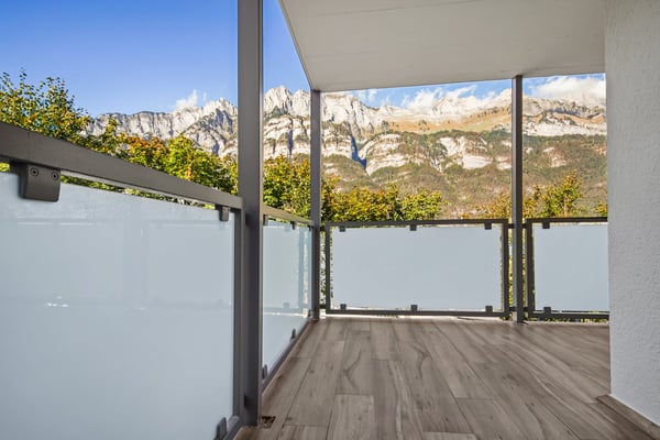 Wohnen mit Seesicht – hochwertige 4½-Zimmerwohnung mit See- und Bergsicht 18