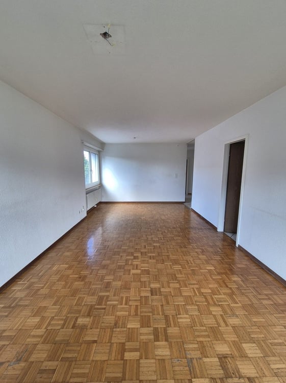 Ruhig gelegene 4- Zimmerwohnung in Thun-Dürrenast 5