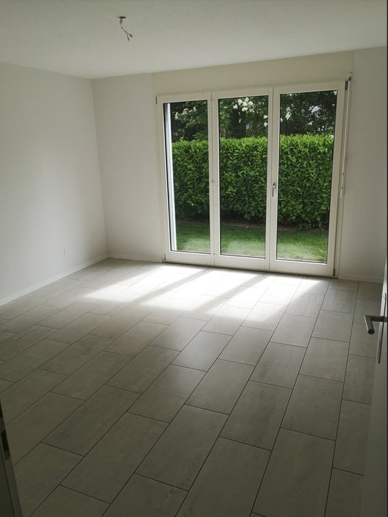 Moderne 4.5 Zimmerwohnung mit grosszügiger Terrasse im Erdgeschoss 8