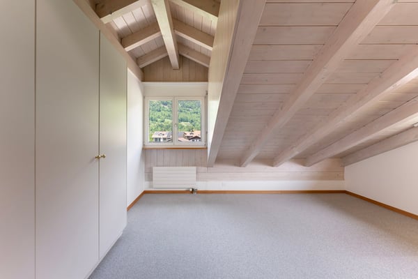 Grosszügige 4½-Zimmer Dachwohnung mit herrlicher Aussicht 10