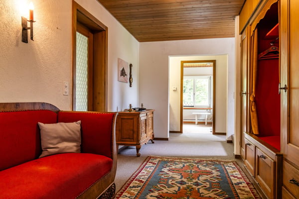 Einmaliges Architektenhaus auf grosszügiger Parzelle in Zweisimmen zu verkaufen 8